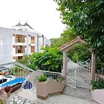 Villa Nena