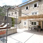 Stone House Dragutinovic