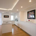 Seven Hills Riverside