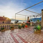 Villa Lastva Apartments