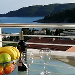 Becici Apartment