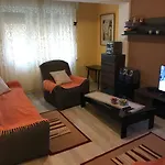 Apartment S&T