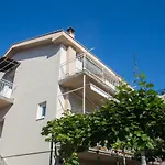 Divino Apartment