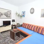 Apartment Pela