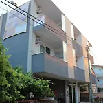 Presheva Rooms