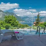 Lani Lux View With Swimming Pool