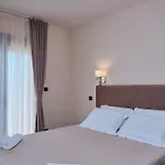 Apartments Kis