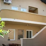 Apartments Emerald