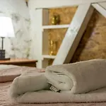 Rijeka Crnojevica, Lidija Apartment