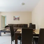 Apartments Lora