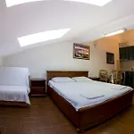 Sms Apartments