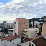 Delmar Sea View Apartment