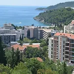 Delmar Sea View Apartment