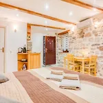 Kotor Bagus - Cozy Boutique Old Town Studio With Seaview Terrace