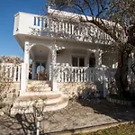 Villa Olive Garden