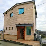 Ally Hotel