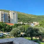 Family Beachfront Apartment