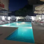 Villa Medusa Apartments Adults Only