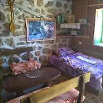 Kamena Kuca