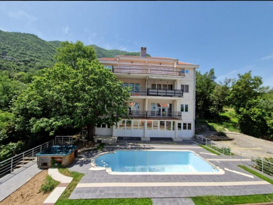 Apartmán M Prčanj
