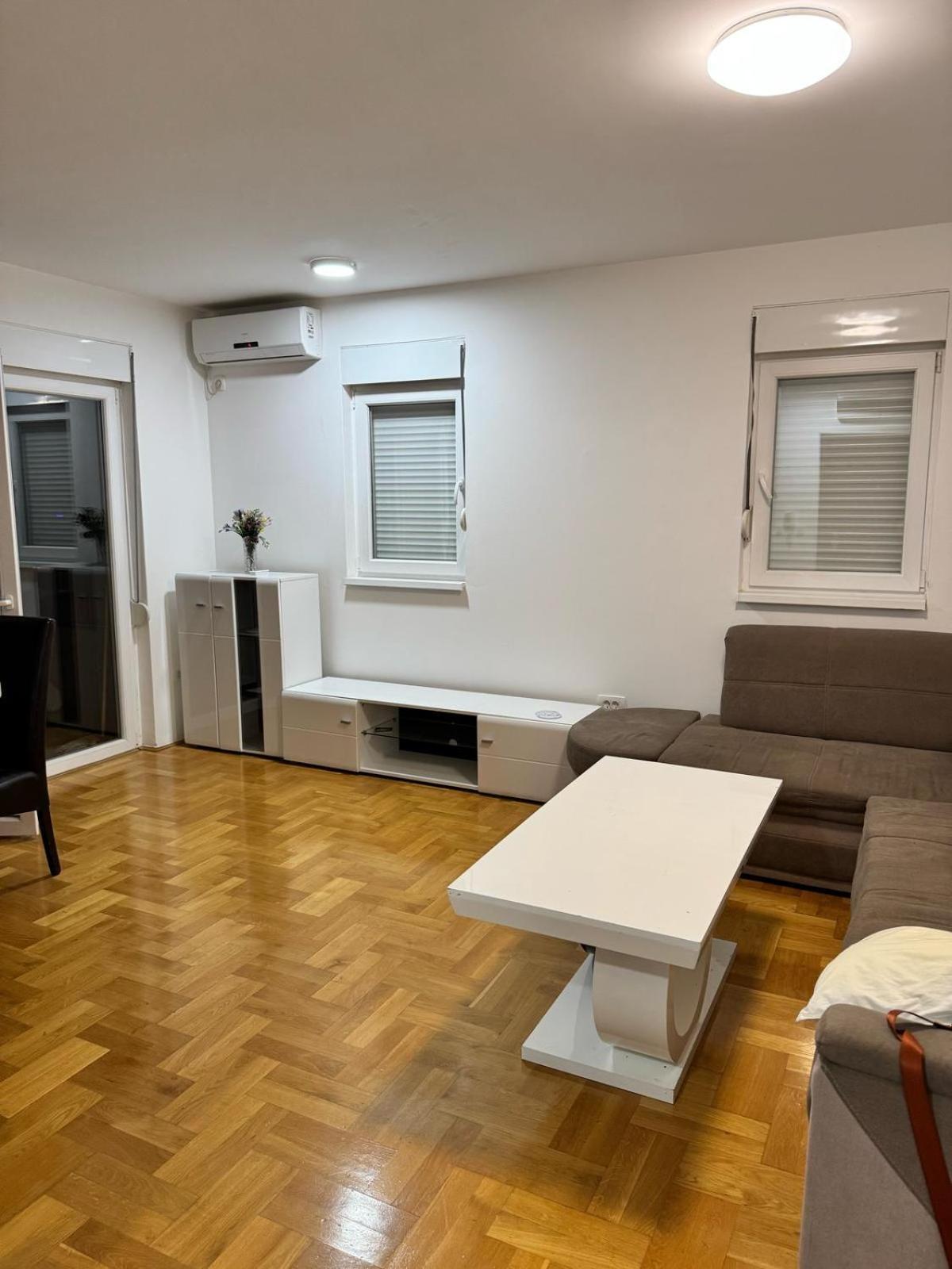 Apartment Ostello