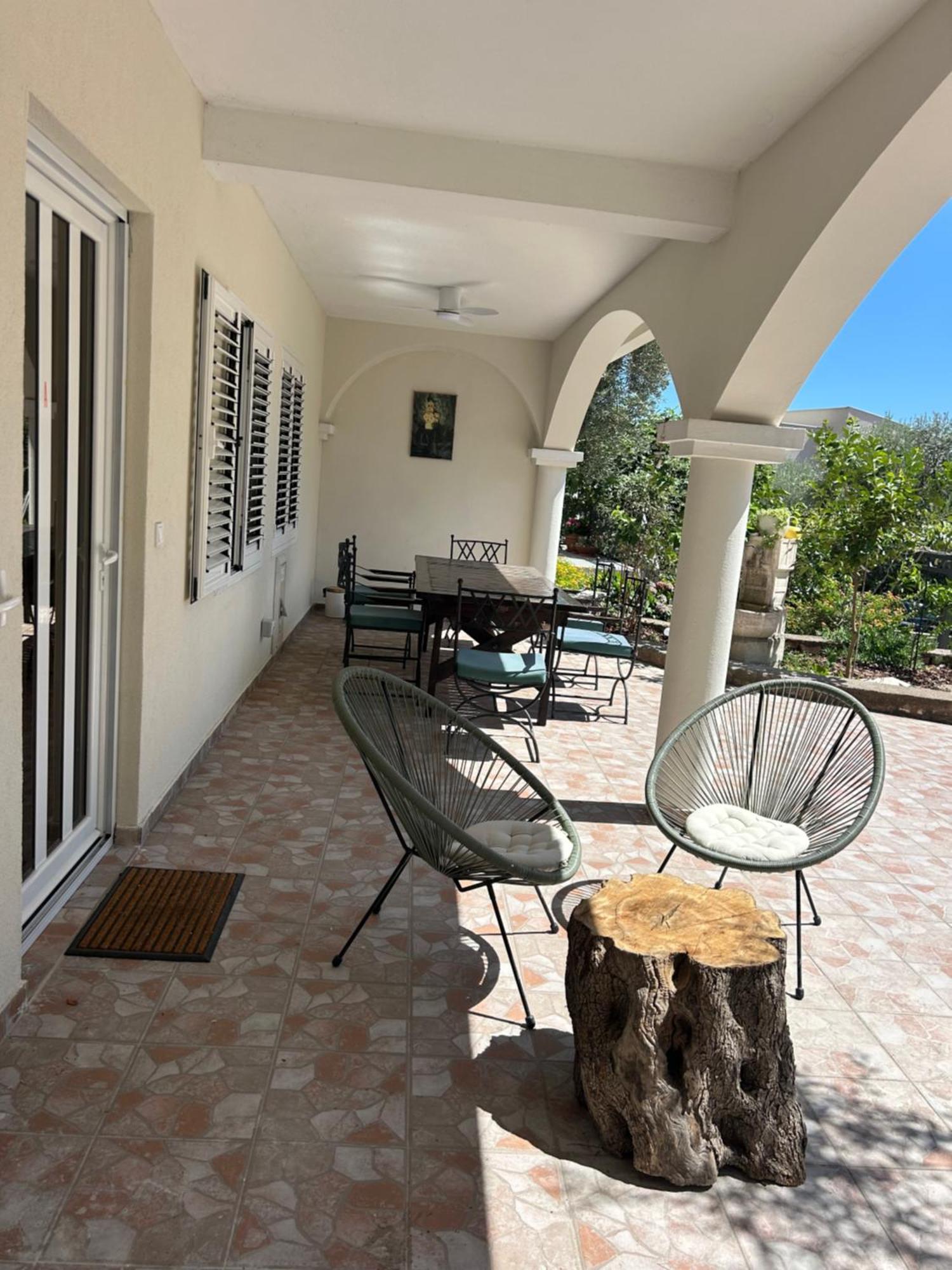 Private Patio Przno Steps To Beach 2 Bedroom 2 Parkings Bbq Villa Olive *