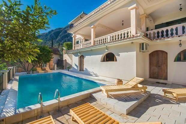 Splendour Villa *