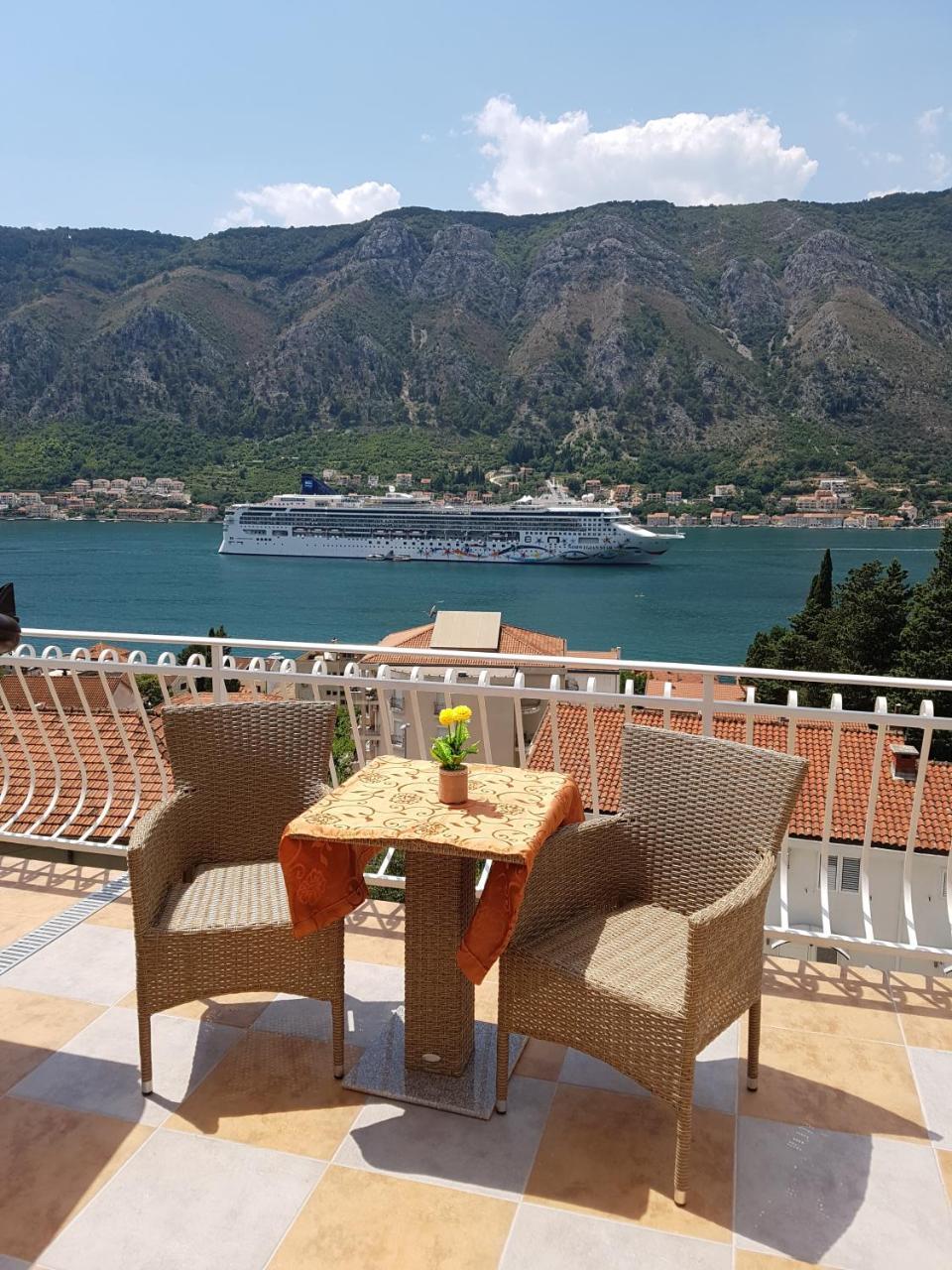 Peranovic 2 Apartmán Kotor