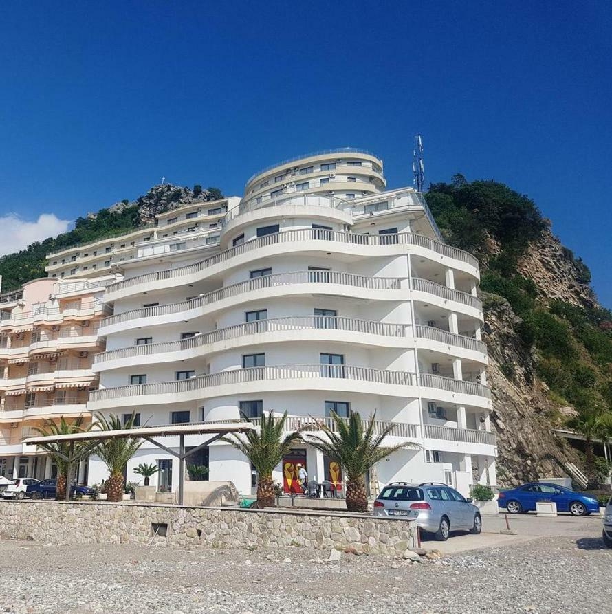 Premier Appartement